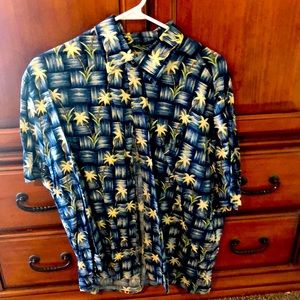 Mens summer tropical button down shirt
